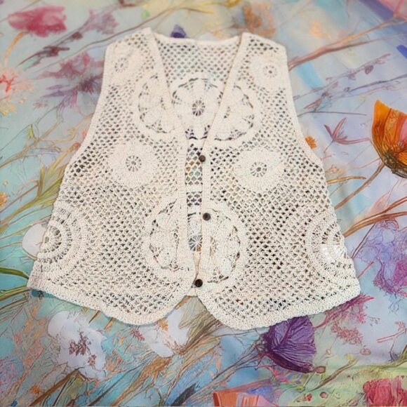 🆕Brand Unknown Crochet Vest in Ivory/Cream Size Small - Picture 4 of 7